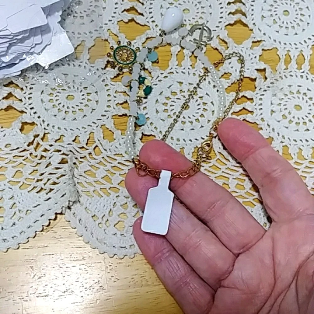 Self-Adhesive fold-over jewelry price tags